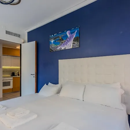 Duomo Luxury House, Terrace, Park, 8 Bed, Garden View Holiday home Milan